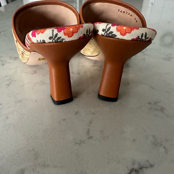 Gucci Mabel raffia slide sandals - Picture 6 of 9